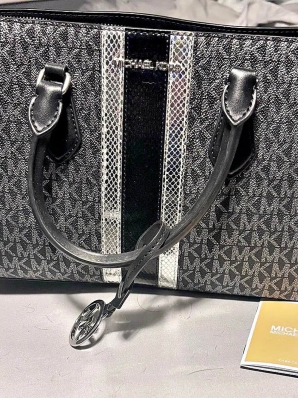 Michael Kors Sheila medium signature logo in metallic satchel in black